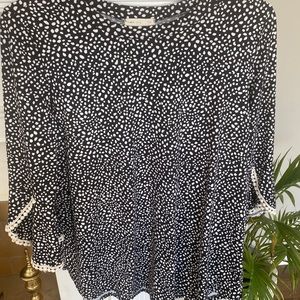 Large NWOT Reb in J shirt